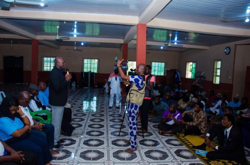 7CA2861E-C096-428A-BEC4-AB27192B2C0E