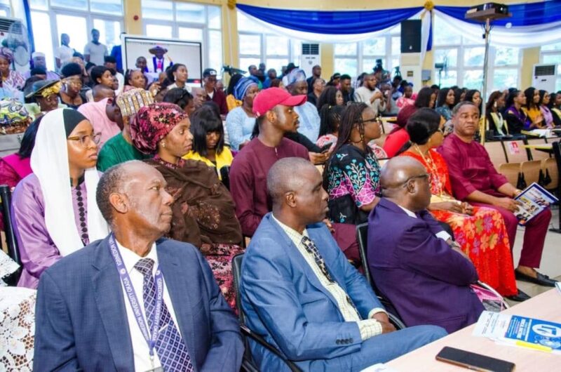 EF74CBE1-BE01-428B-9886-2A834562E7E5