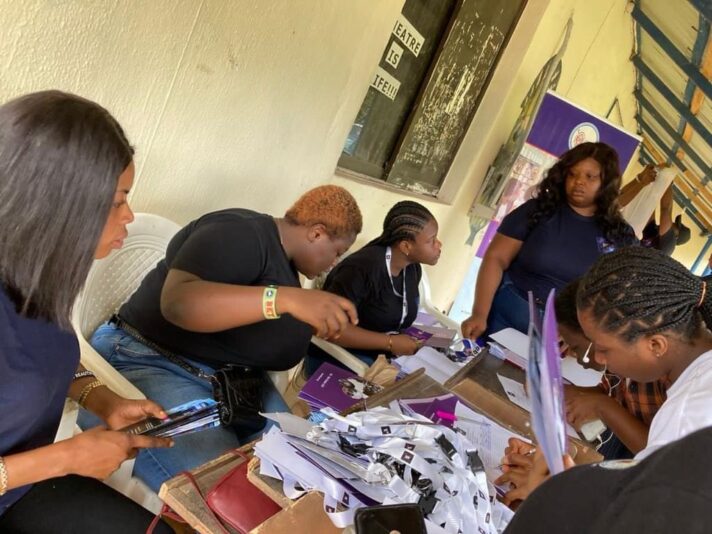 8B621A0F-405E-4AA9-974F-19BB6AA680BA