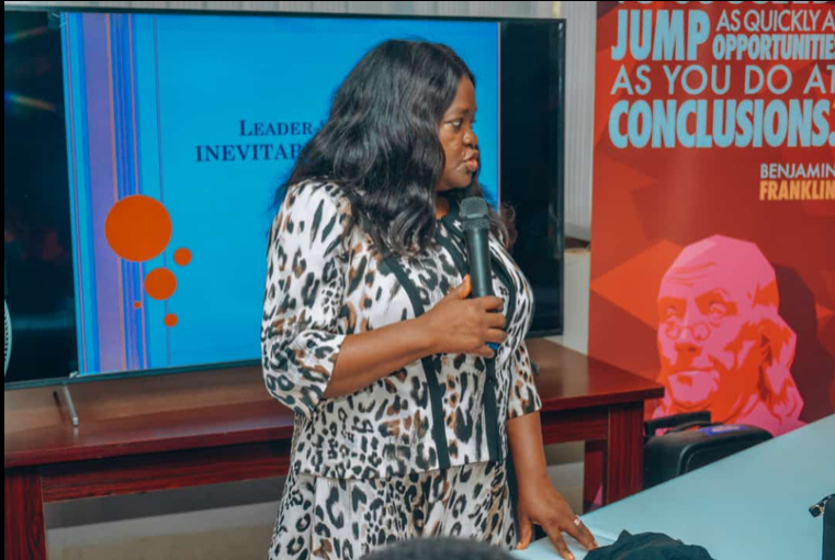 DF9DFCB3-0936-4107-AB43-DB03BAED9D5D