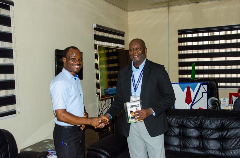 8FB51238-DB86-4166-8E2F-AC111AEA9DE1