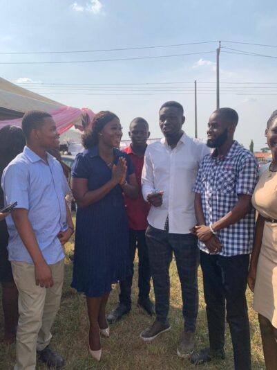 D314F59E-8753-4926-ABBB-D6FDEC275572