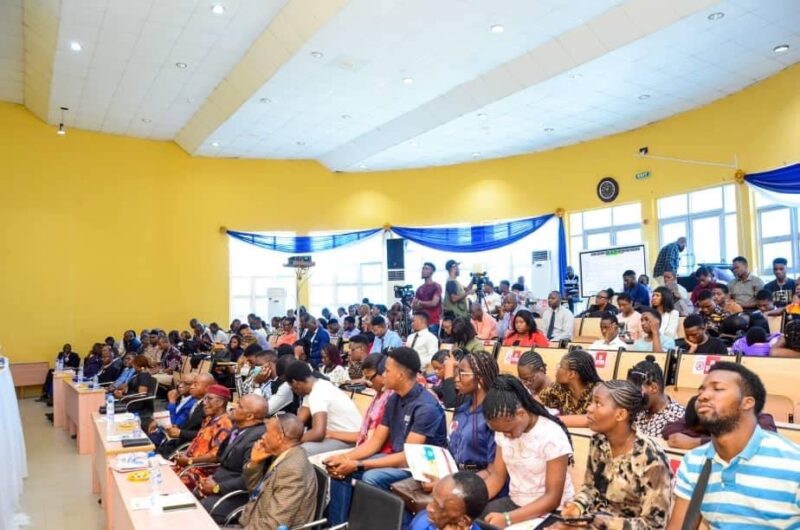 22FADAB0-6643-45DF-B539-1EBC14A58880