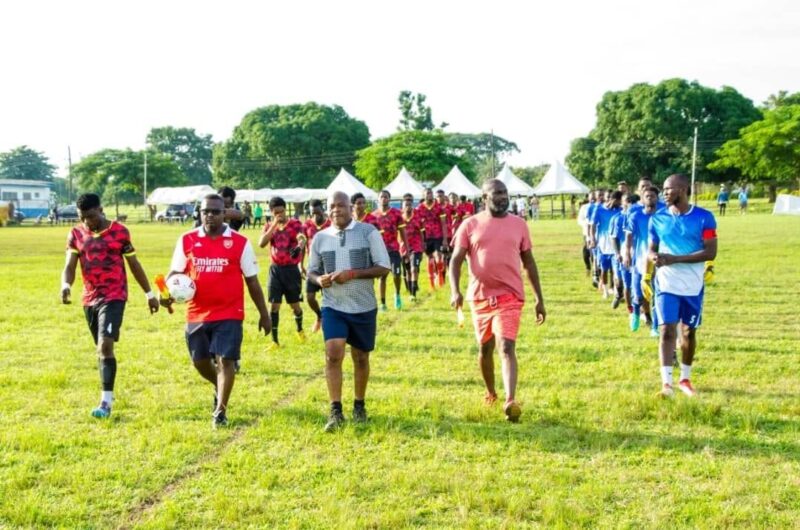 6FB5591E-F2E0-4252-B095-346B84C395FC