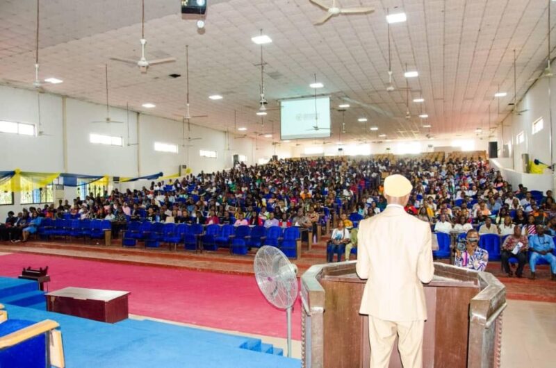 64970340-C05C-432F-BA73-5D9653419663