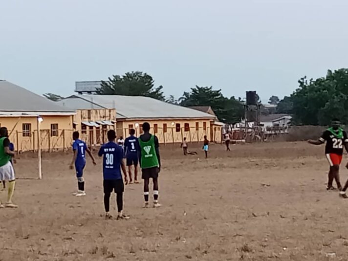 2EE0B5E9-684D-4939-B075-4E1E0285234B