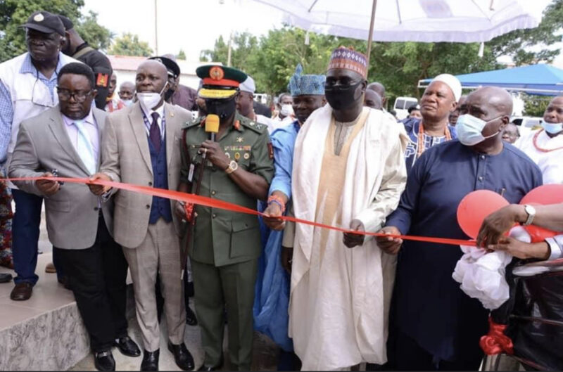 5275949A-A144-40F0-BE0D-6A816A5FB4F4