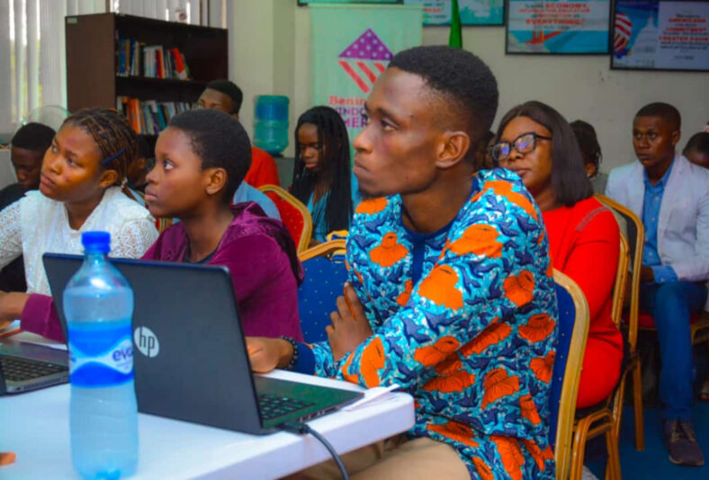 E9792061-00A7-47C4-B2E2-6B8DBB143C79