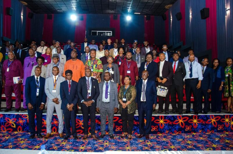 86C74E3E-0DB5-4F4A-AD5B-A17D31FF9D6A