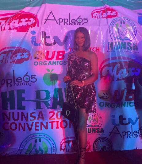 6F9504DE-EC2A-4C35-A294-C094D14146E4