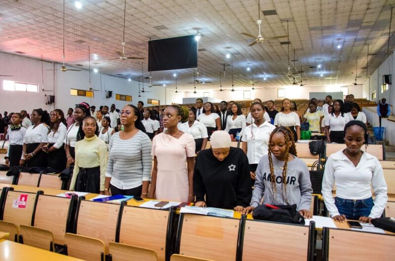 CD55ECF5-5A03-449A-A064-B7889CE948EB