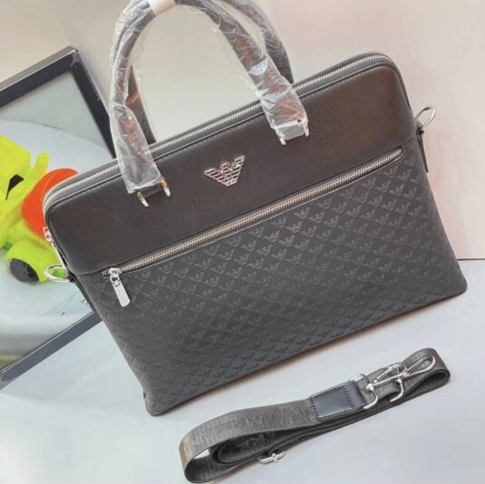 F6B618C0-B796-4569-A1EB-93E51C7CB034