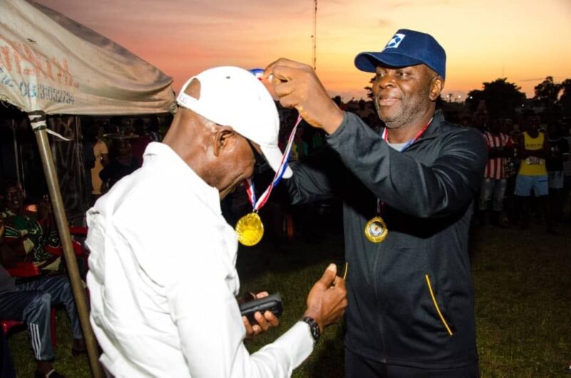 798F6940-556E-4C2C-A0B0-A421DDADDF7A