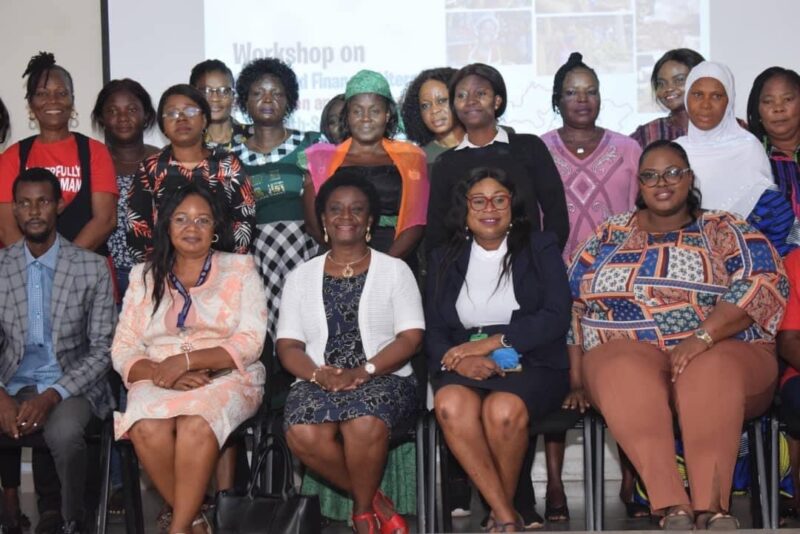 EF2E3A83-F4DA-41FC-8B94-9841959FC76C