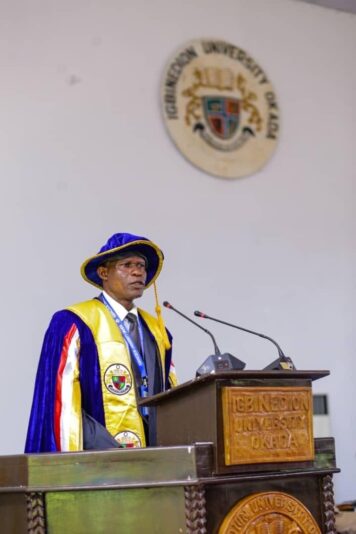 4A6C0D3E-381B-4DFA-8CB7-25B58C7B07A0