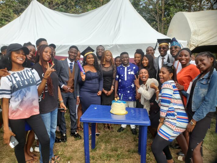 2FEFA8D2-1FBC-40DB-AB9B-DE851BD143F5