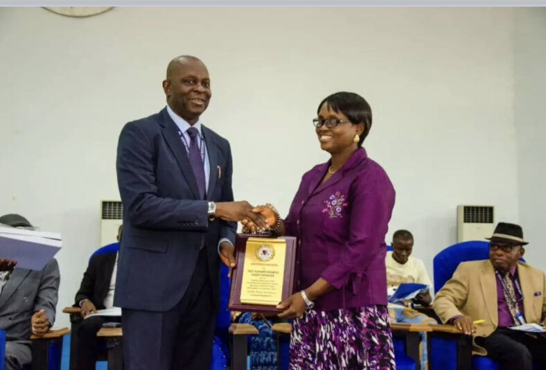 45A44592-3B60-4E5F-A269-EE2DB7A2F15C