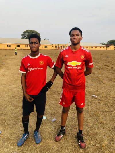 2B573372-006C-4D5A-8553-422D74C3D824