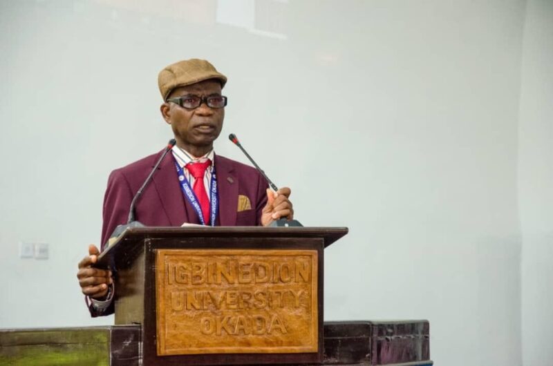 64FAA5B0-DE4B-4718-B424-39325C2CDDA7