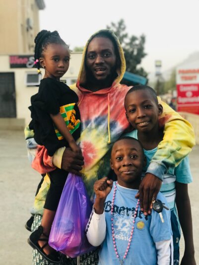 38DAB0D7-9012-426F-B7CB-B17CDEBC3328