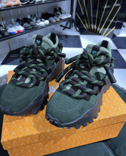 2DFB7CFA-DBC2-414D-B3B0-FDFB071BAC22