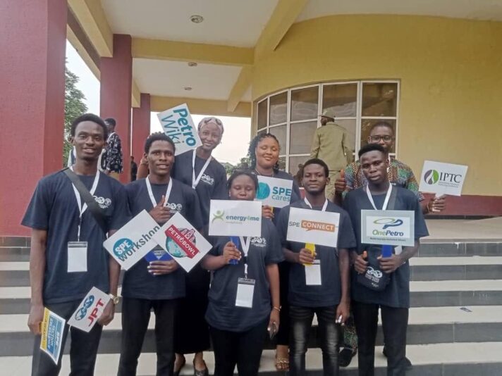 655154ED-C8DB-4978-8014-A1DB01E1524C