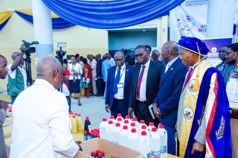 49812235-8223-489B-8C1F-A6259801DE2B