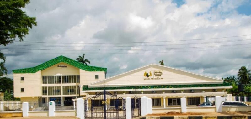 3291A100-A37F-4900-BA5A-4C1A77587794