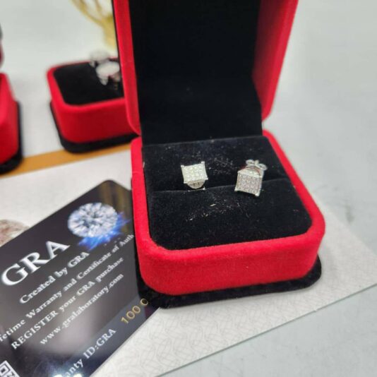 D907F687-ACB2-4F9C-B4DC-BC17AA48EF1B