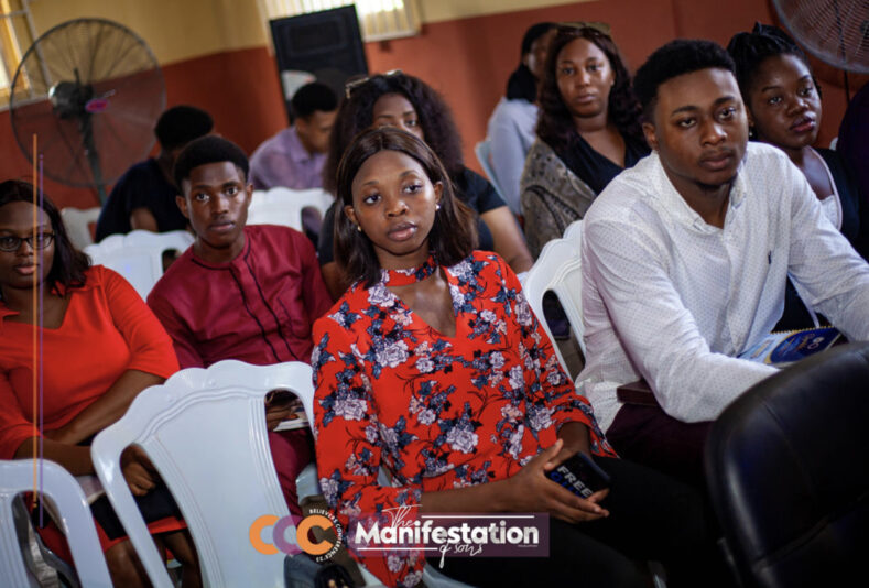 8CD05C72-275A-41AF-8FF5-F8DE8E7A6A03