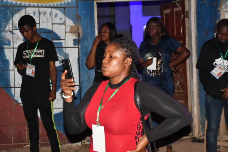 7C5709A3-8364-414C-8B83-3E36F02A6DE0