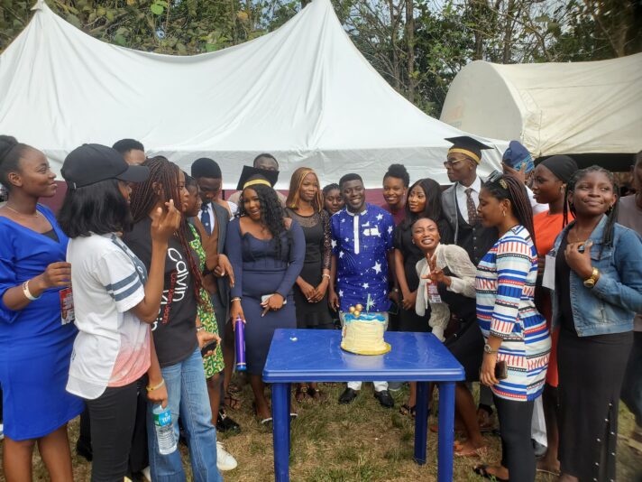 F8F40769-AE36-49CF-8645-C3CB8650ED5F