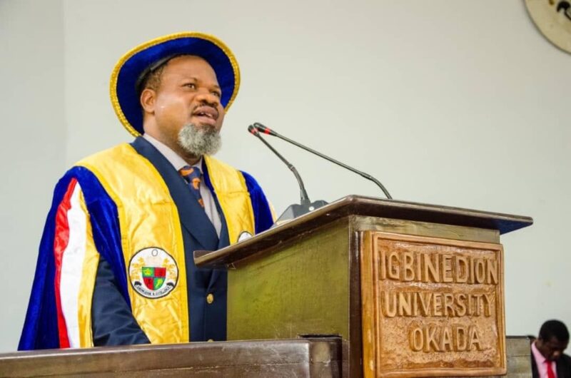 8DDB4005-0220-450F-84D8-5D60F13A8C01