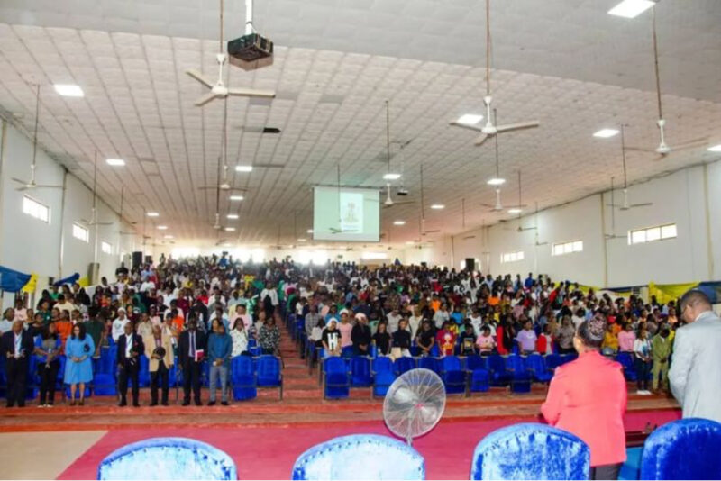 B650FB7E-B775-48B4-817A-6DA078CD0250