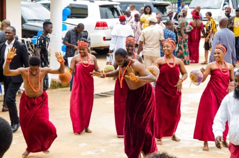 2F865636-92A4-440B-A412-1D579C658A6C