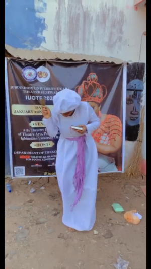 5B28CFDD-3381-4C5F-9AEB-8C9AEEB973C8