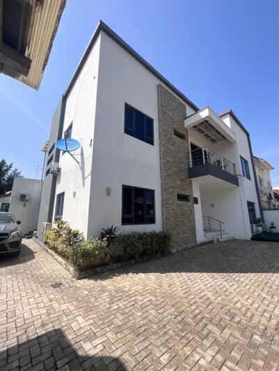 FD7BA1B7-C22F-4C7C-A7F5-D97B3F77BD53