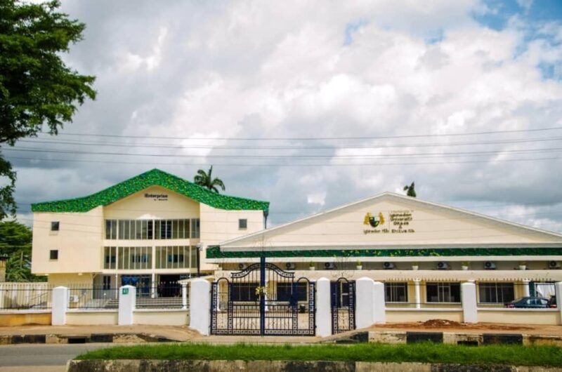 39C31F8A-FE14-47A8-B9CB-39F0E8EC059F