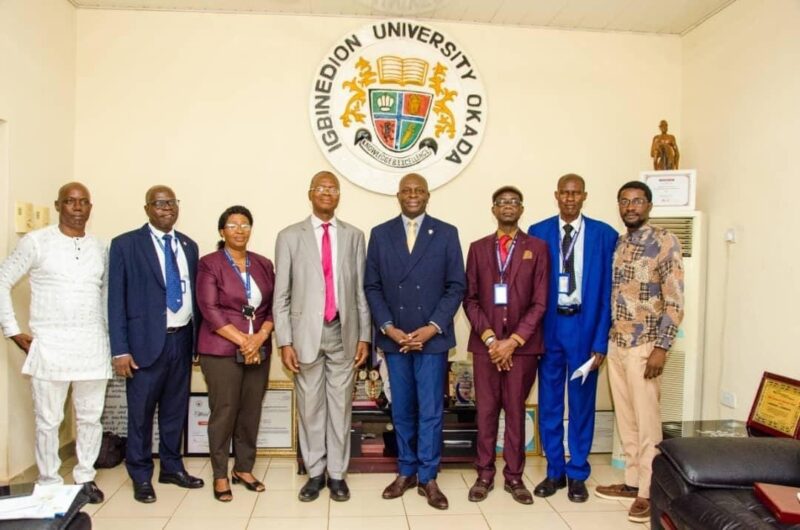 9E95DAAA-A77B-4D7F-93D3-28EDAD3E4325