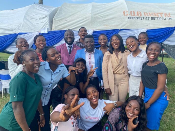 7DF3E975-1027-4D6D-A02B-61B6A8AE78E1