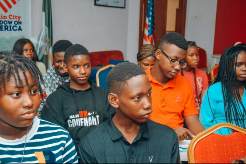 ED213197-6EFA-4B3D-B0B7-8B18C91C0CC1