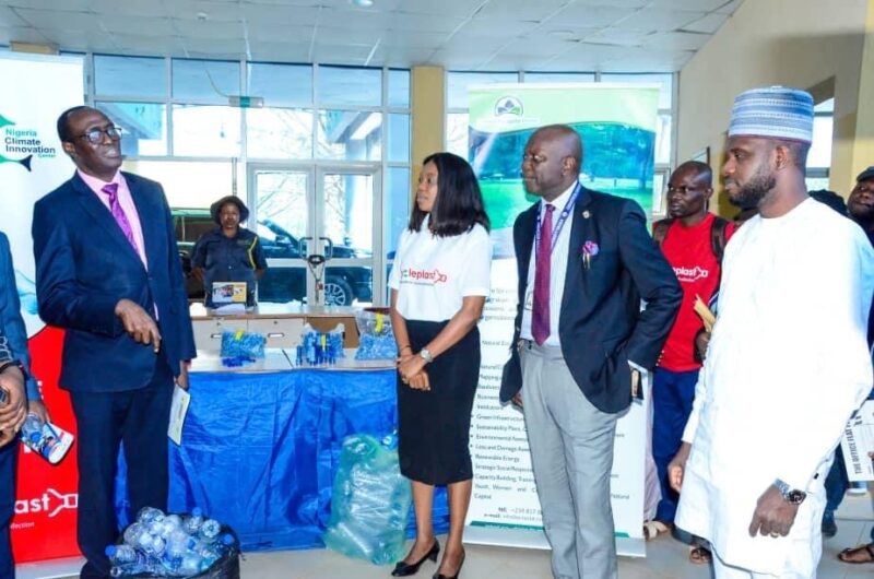 128090C6-517F-46B8-9DD5-B6509203E26C