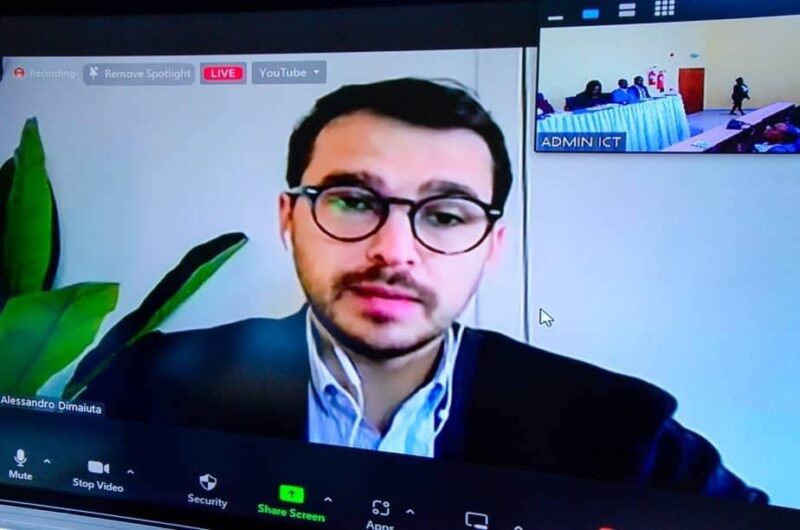 09A7F78E-9637-4964-AC4A-AB8A12E10DF4