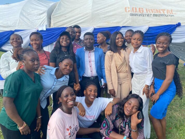 8C30D9C7-AAF4-4142-98FB-347915614165