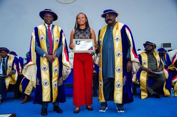 313F677B-A2C0-4BEF-85DB-F4C675268BE1