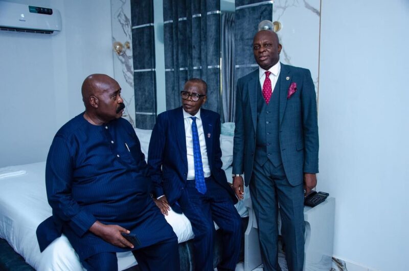 46646107-FF26-45F3-BA6B-63AD7E1B05DA