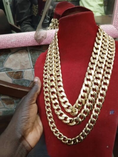 9F3B77A9-A3F8-4932-B40F-A07E9C74E0F6